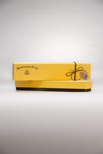 Φόρτωση εικόνας στο εργαλείο προβολής Συλλογής, Gift Box Χειροποίητα Μελισσοκέρια ×2 / Gift Box Handmade Beeswax Candles ×2